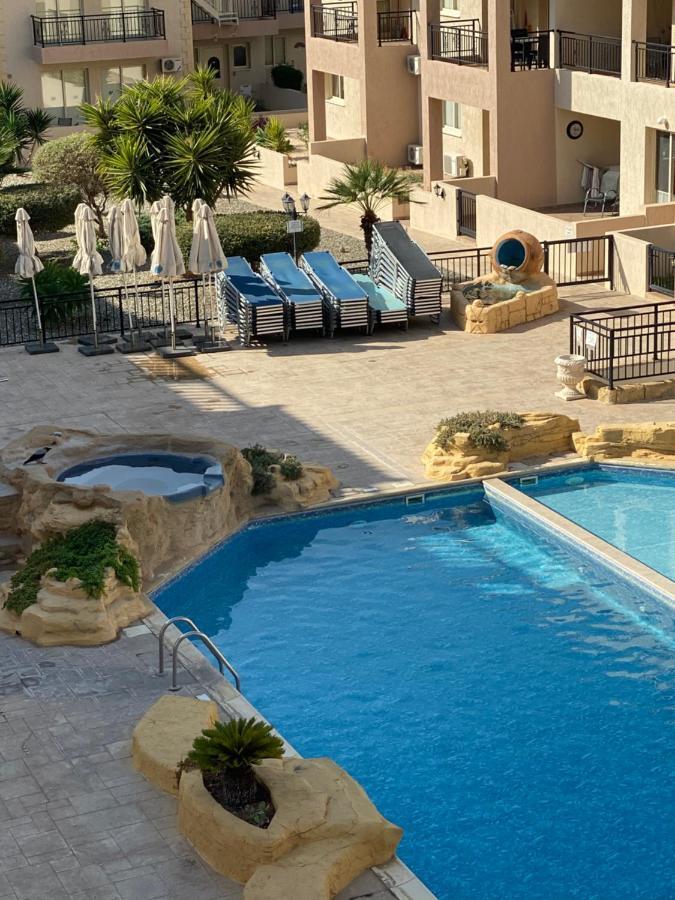 Royal Seacrest Luxurious Apartament *